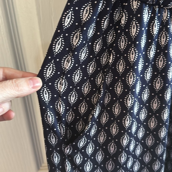 Navy and white wide leg jumpsuit size large - Picture 4 of 5